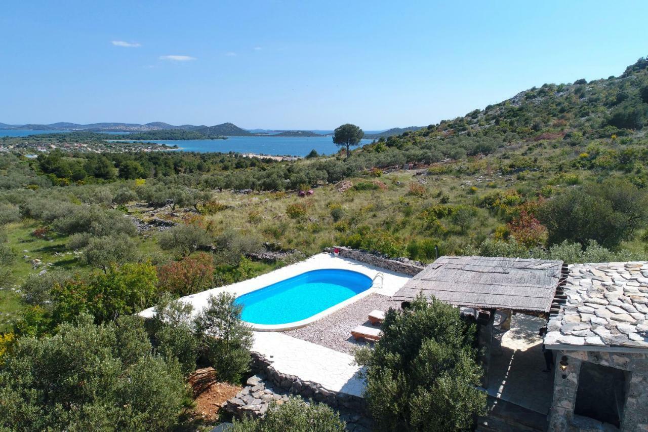 Holiday Home Petar Драге Екстериор снимка