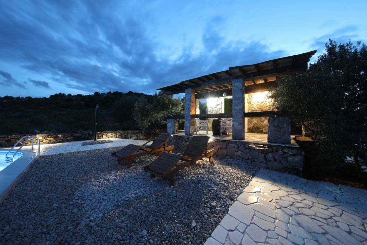 Holiday Home Petar Драге Екстериор снимка