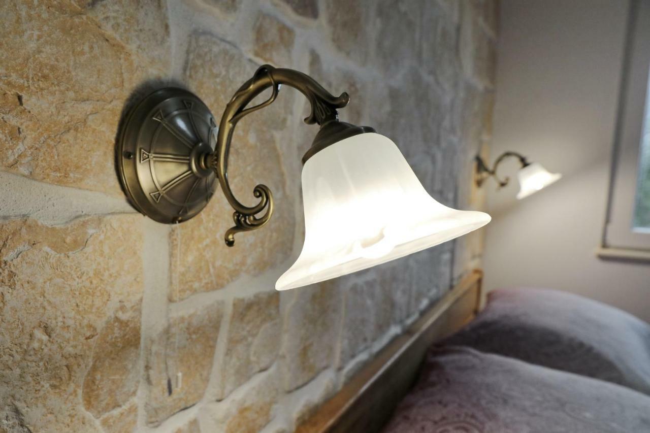 Holiday Home Petar Драге Екстериор снимка
